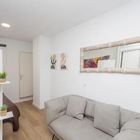 Cozy Canteras - 2 Min Walk To Apartment